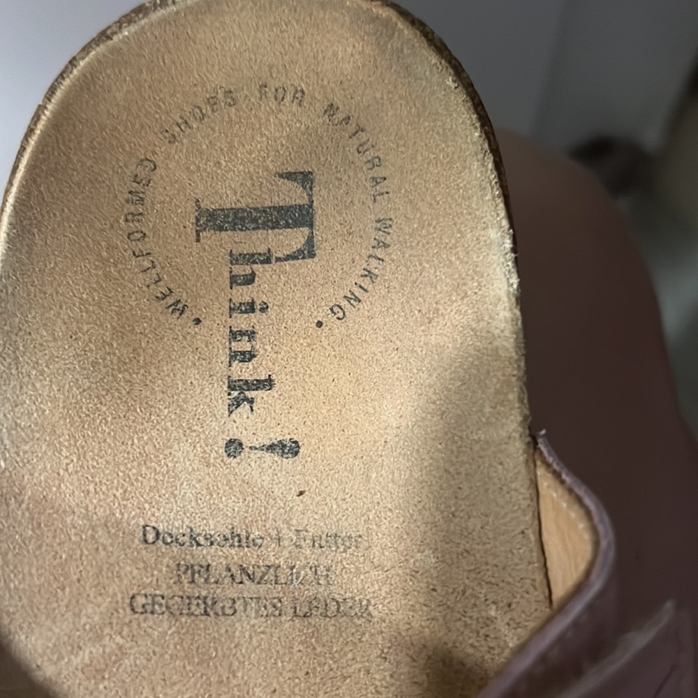 Think! Clogs - Picture 10 of 10